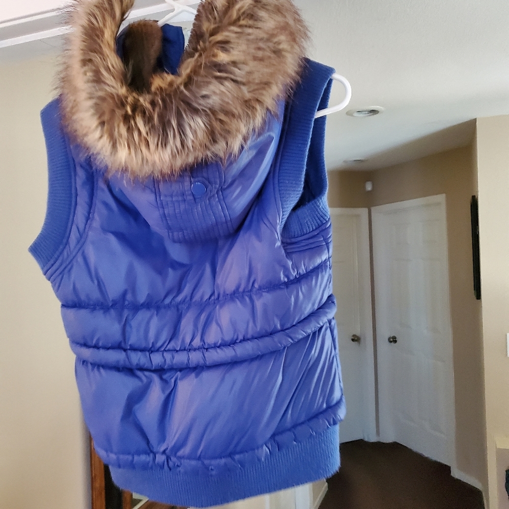 Zara vest
